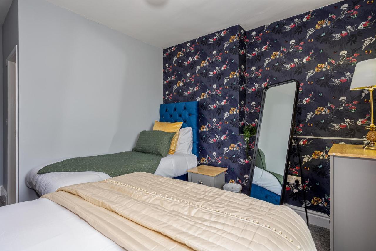 Comfy-Stays Deganwy Llandudno Exterior photo